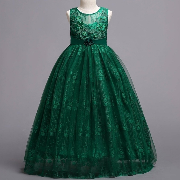 Girls Holiday Dress - Picture 1 of 7